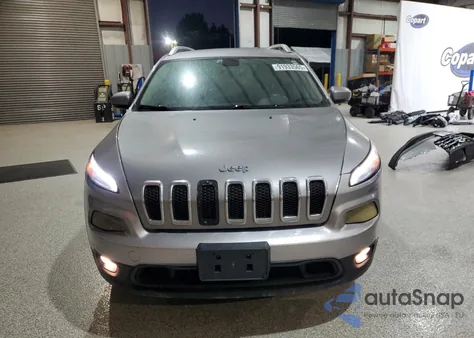 2018 Jeep Cherokee Latitude Plus из США, поврежденный, VIN 1C4PJMLX7JD582376